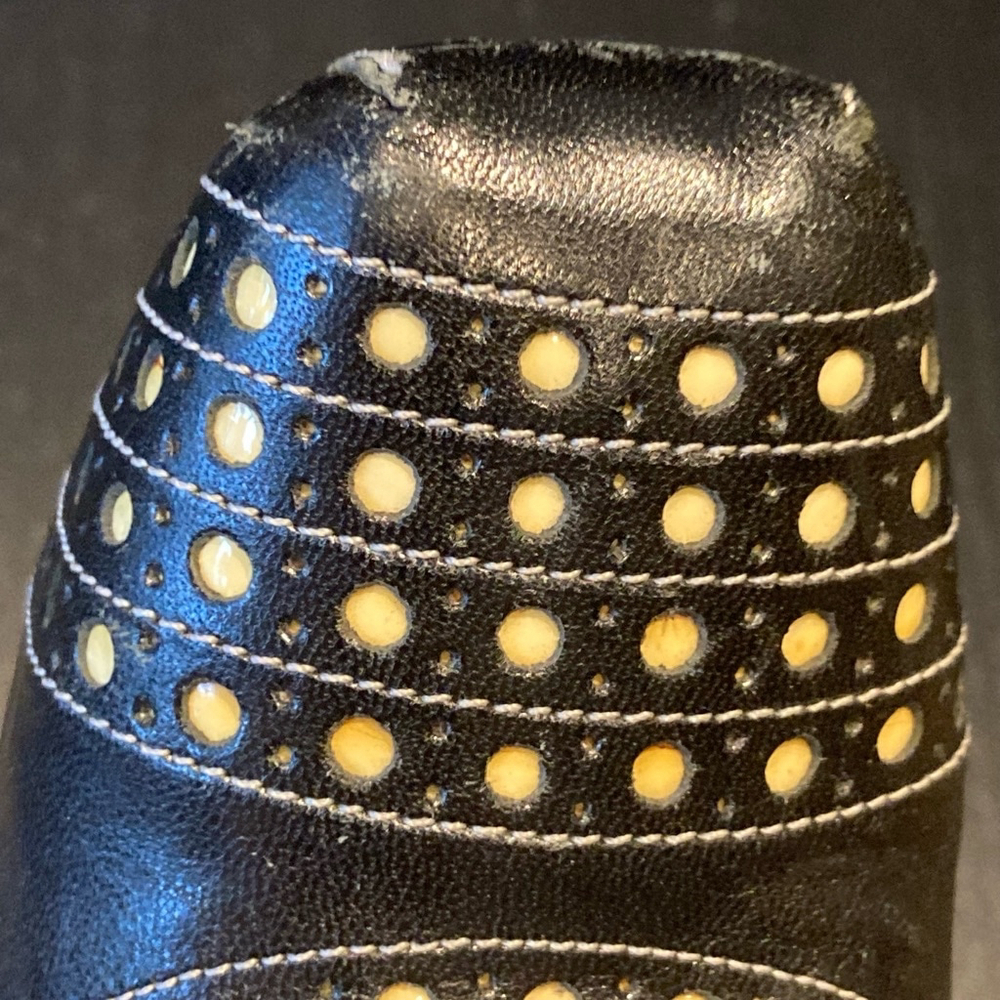 Women's L.A.M.B. Heels Black Gold Size 6.5 - Picture 10 of 14